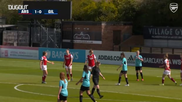 Roord's hat-trick in 10-0 win over Gillingham